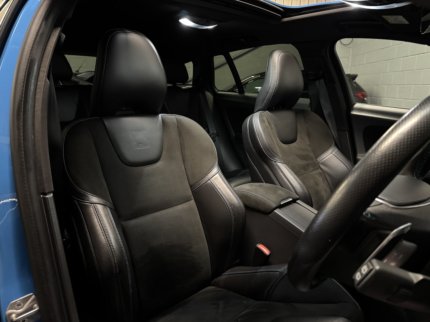 Used Volvo V60 2015 for sale - 77154427: Photo 9