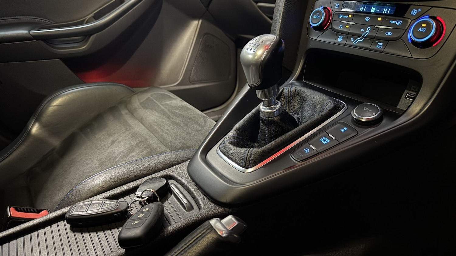 Used Ford Focus 2017 for sale - 77997273: Photo 14