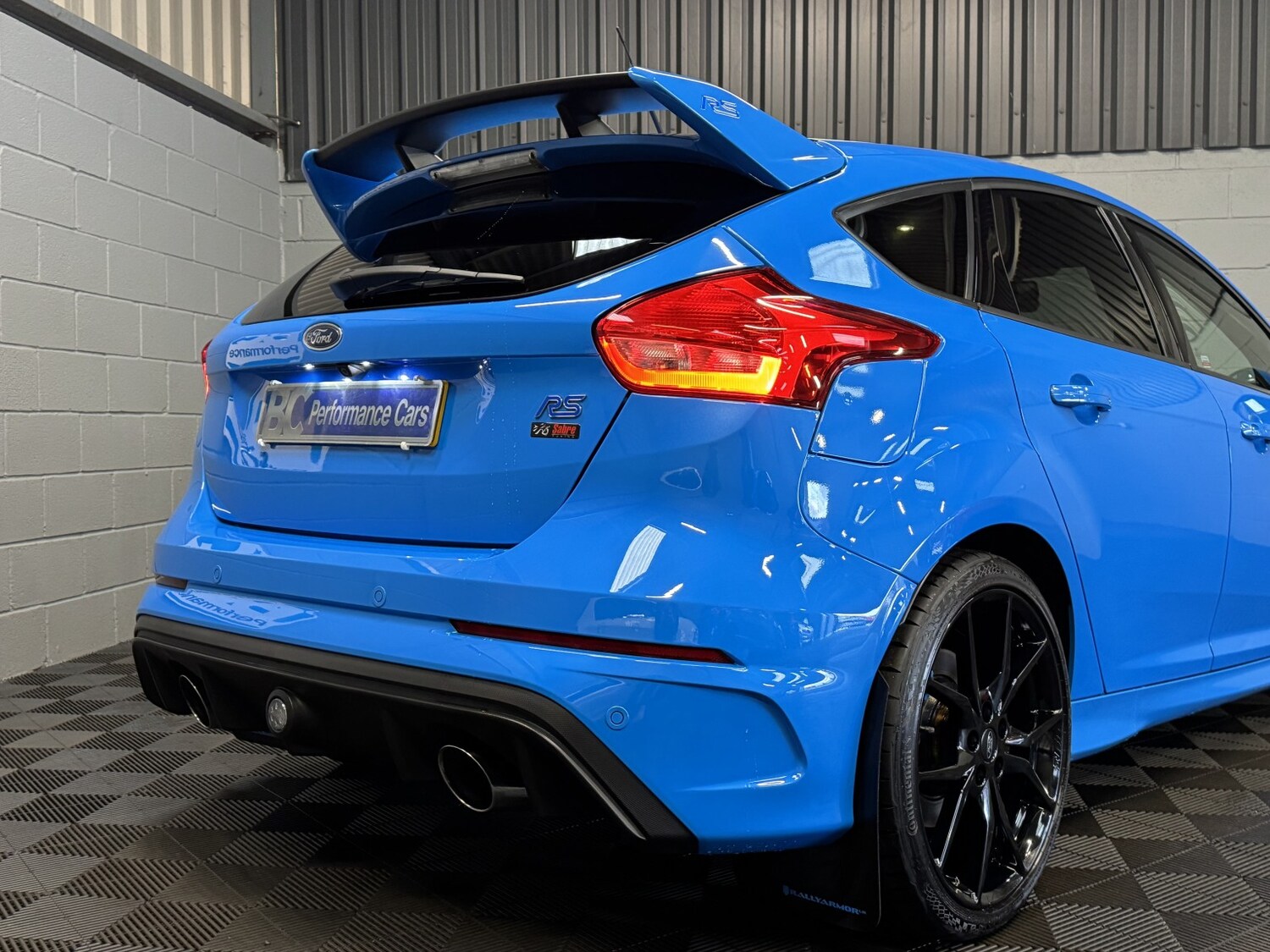 Used Ford Focus 2017 for sale - 76536756: Photo 3