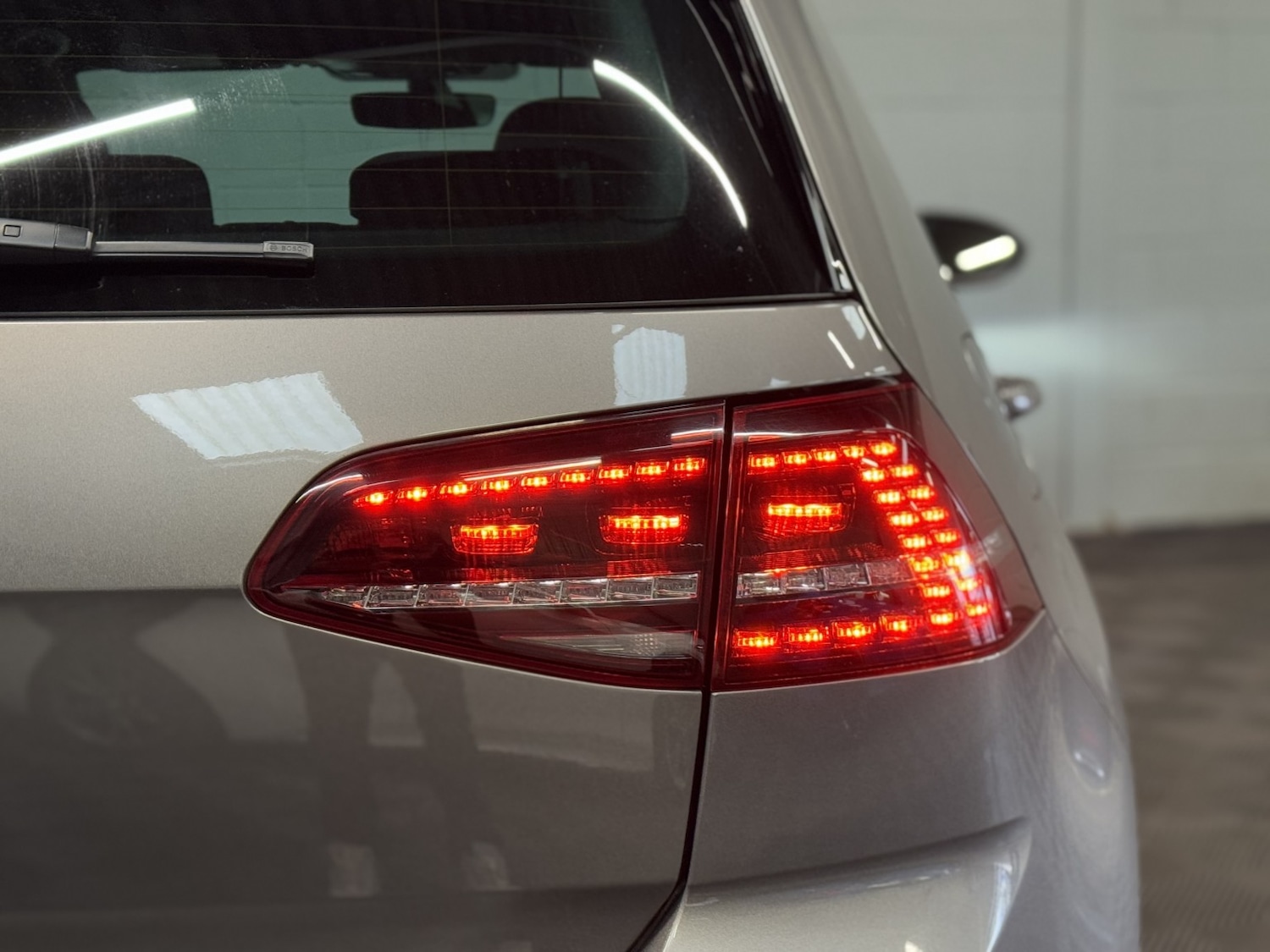 Used Volkswagen Golf 2017 for sale - 76624421: Photo 31