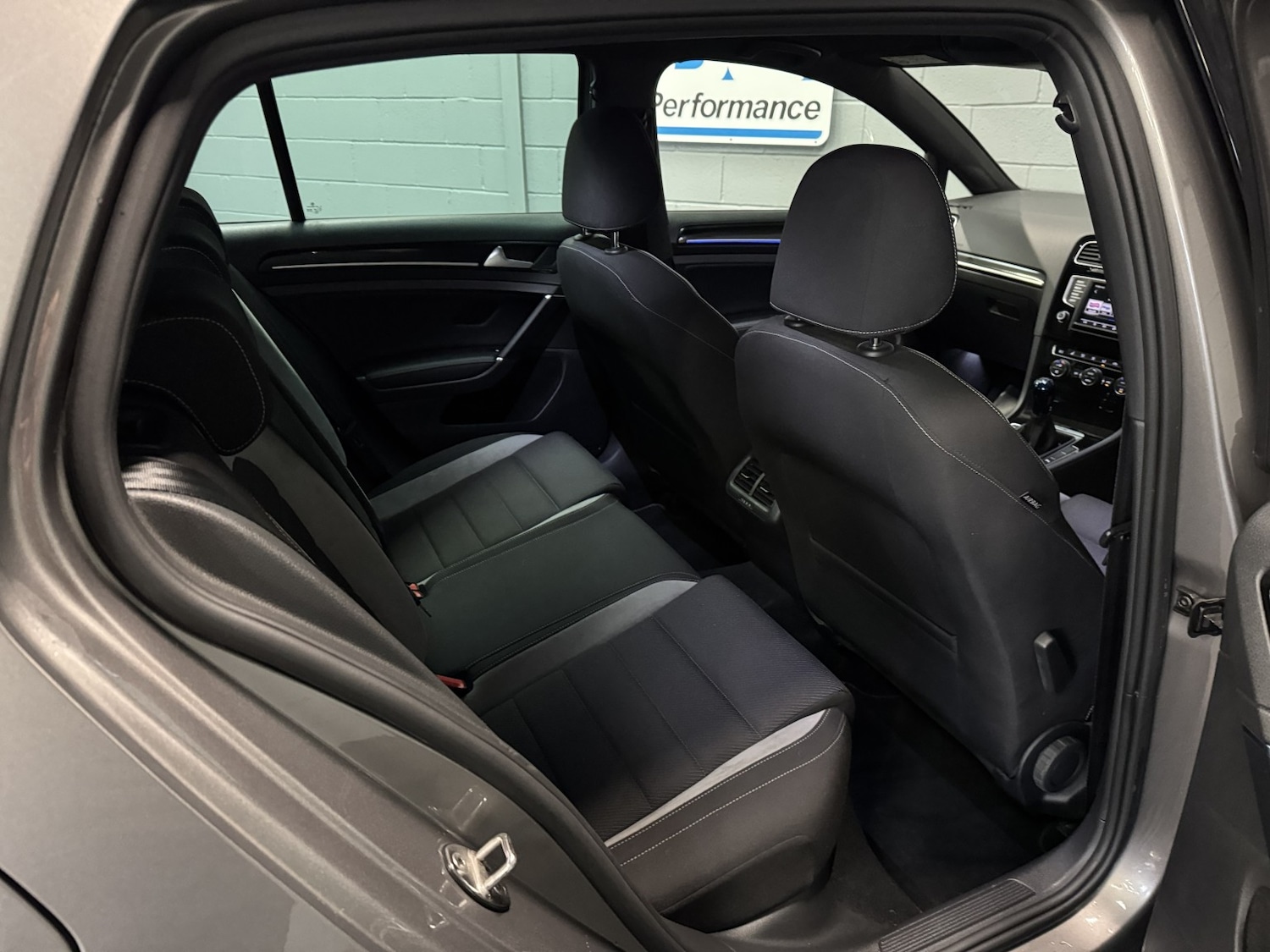 Used Volkswagen Golf 2017 for sale - 76624421: Photo 43