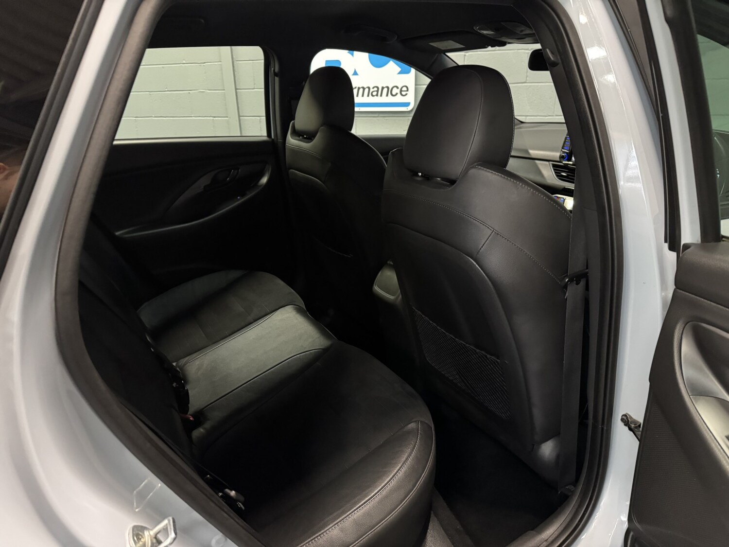 Used Hyundai i30 2018 for sale - 76305610: Photo 51