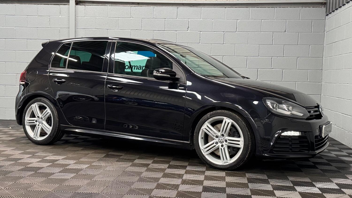 Used Volkswagen Golf 2010 for sale - 77997300: Photo 30