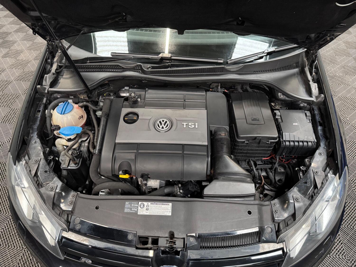 Used Volkswagen Golf 2010 for sale - 77997300: Photo 59