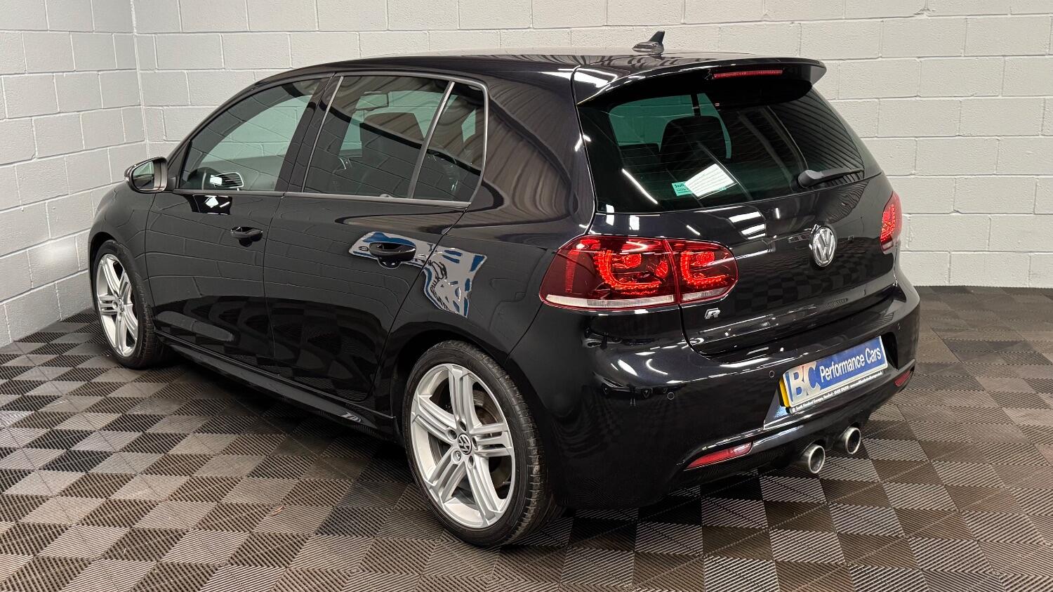 Used Volkswagen Golf 2010 for sale - 77997300: Photo 6