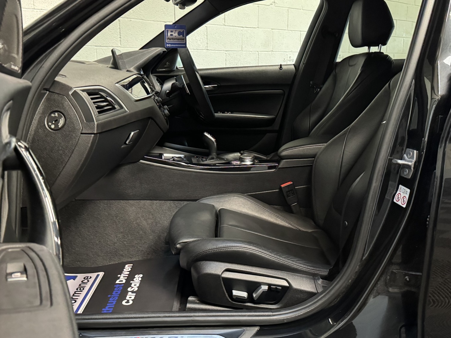 Used BMW 1 Series 2018 for sale - 77357350: Photo 44