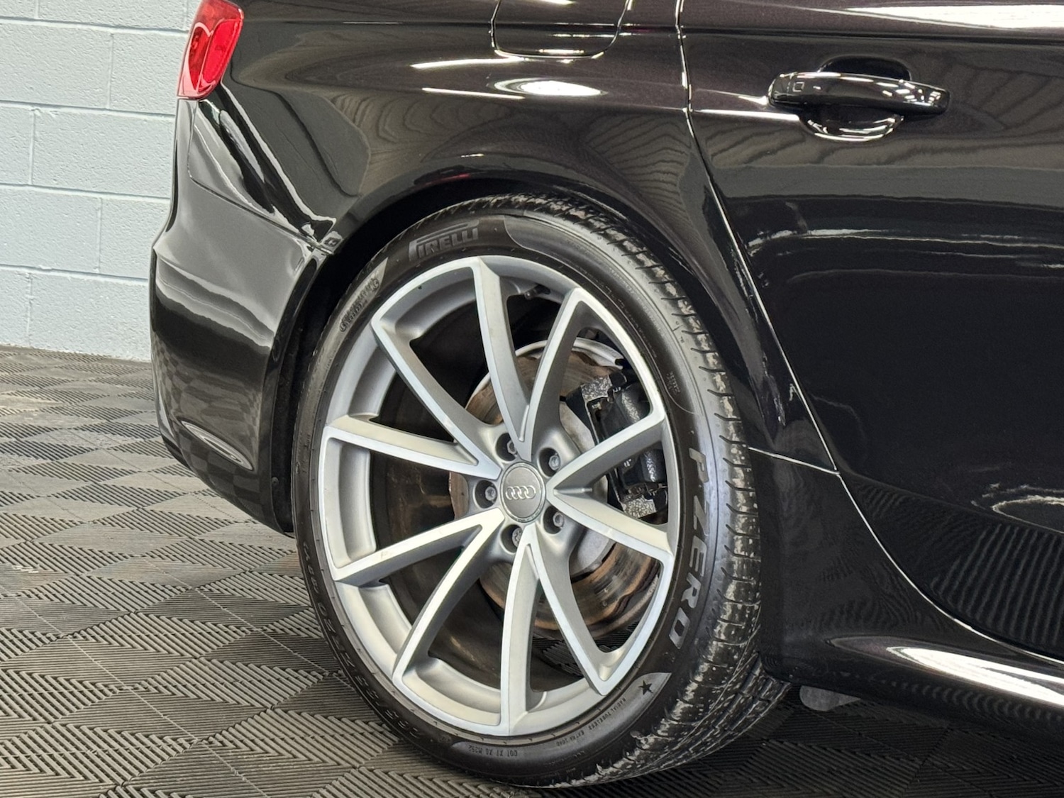 Used Audi RS4 2014 for sale - 76316409: Photo 31