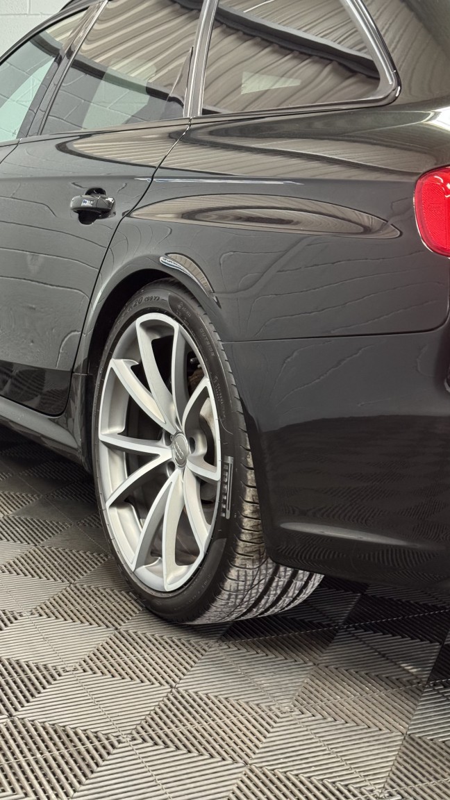 Used Audi RS4 2014 for sale - 76316409: Photo 41