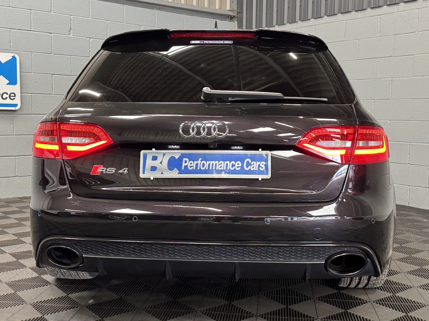 Used Audi RS4 2014 for sale - 76316409: Photo 5