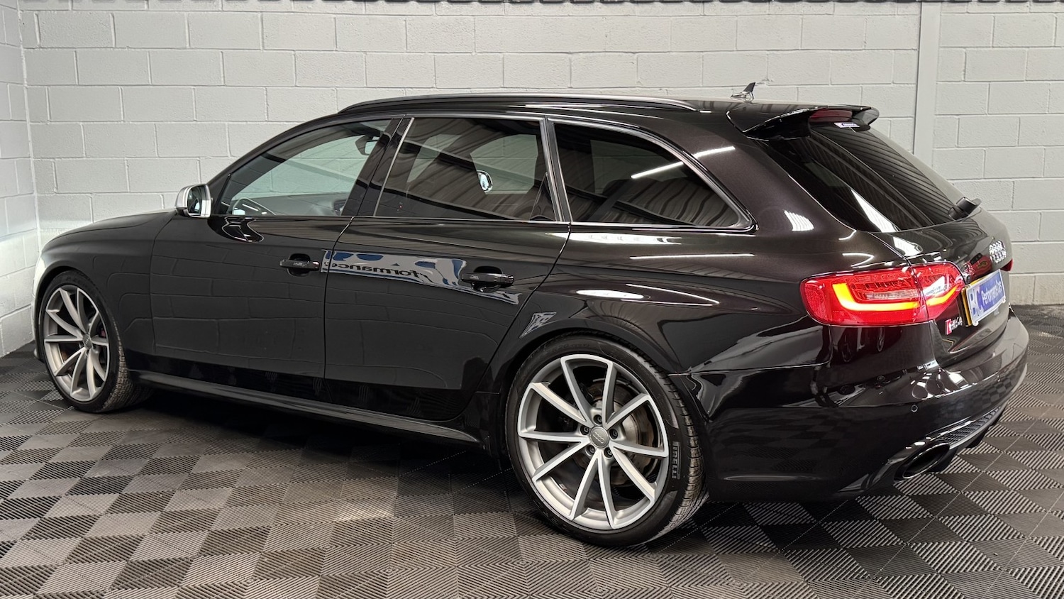 Used Audi RS4 2014 for sale - 76316409: Photo 6