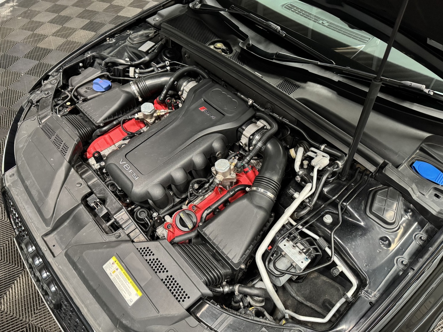 Used Audi RS4 2014 for sale - 76316409: Photo 78