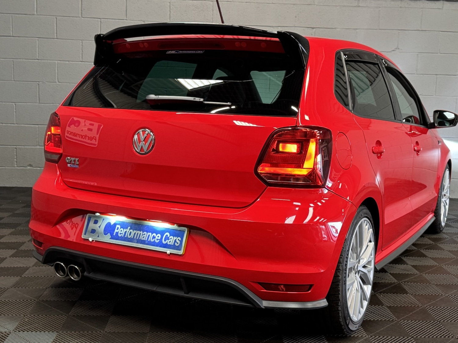 Used Volkswagen Polo 2016 for sale - 77836813: Photo 3