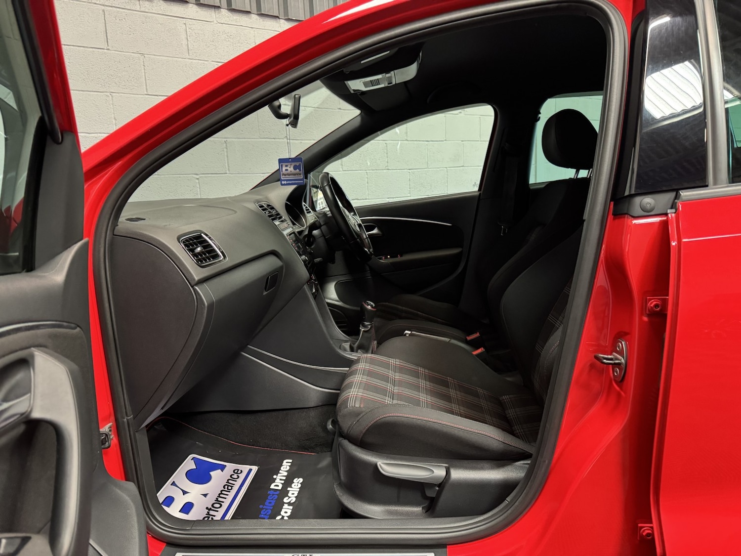 Used Volkswagen Polo 2016 for sale - 77836813: Photo 43