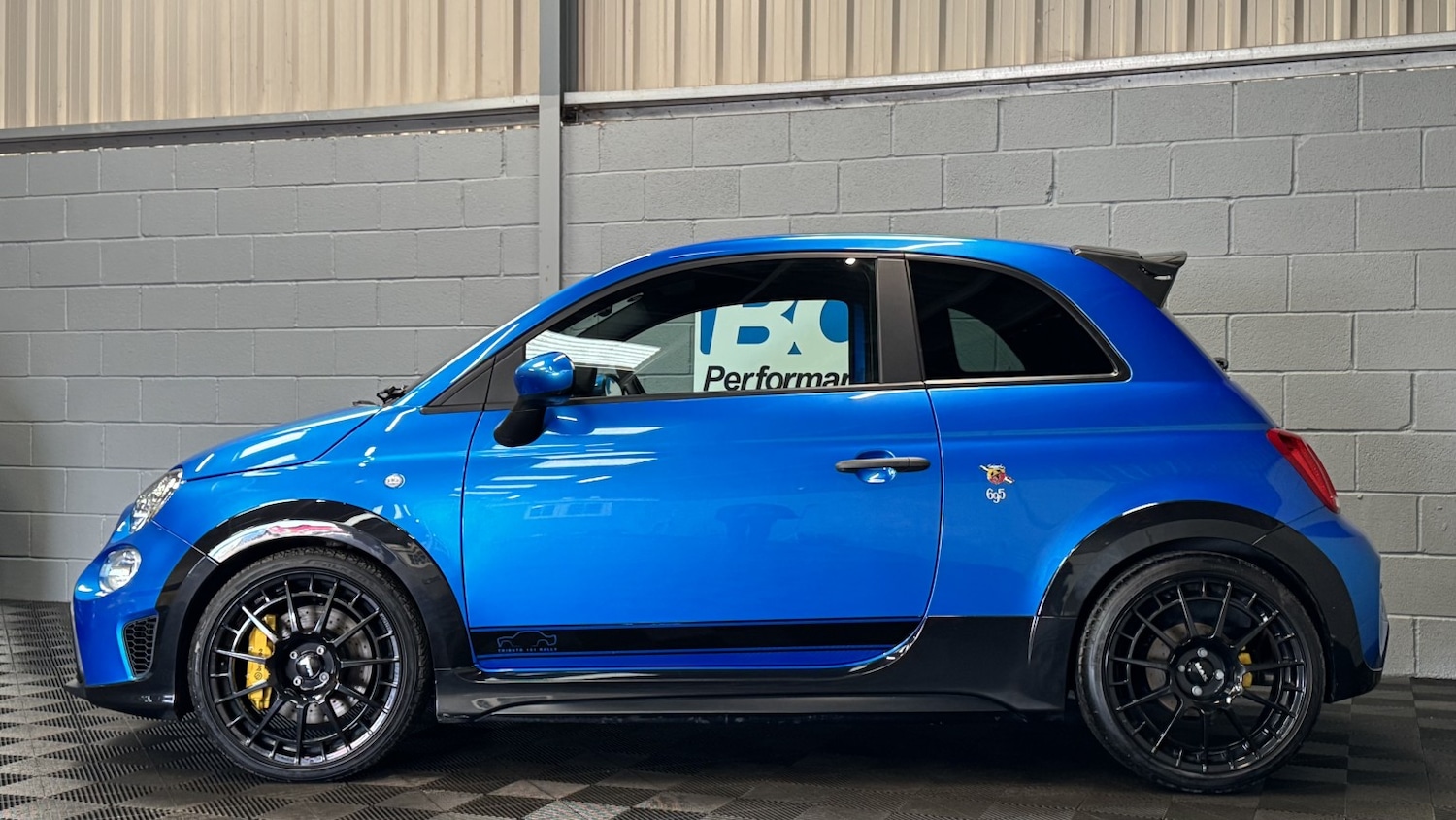 Used Abarth 695 2023 for sale - 77656322: Photo 25