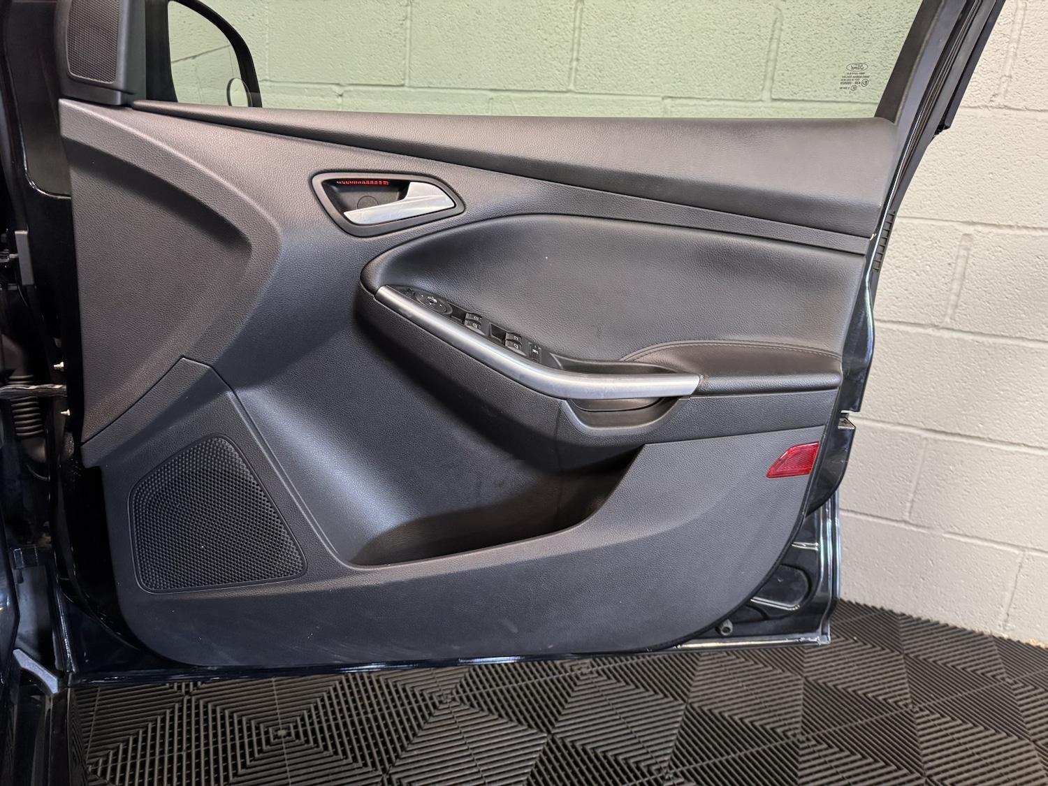 Used Ford Focus 2013 for sale - 76799153: Photo 46