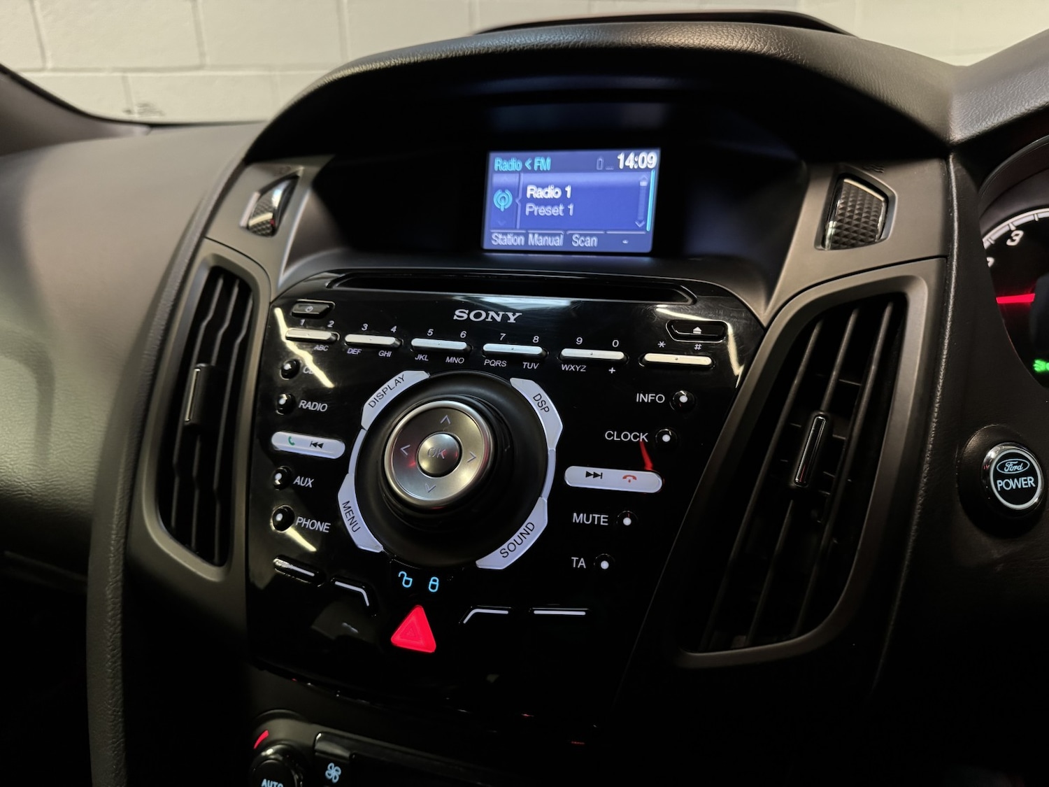 Used Ford Focus 2013 for sale - 76799153: Photo 50