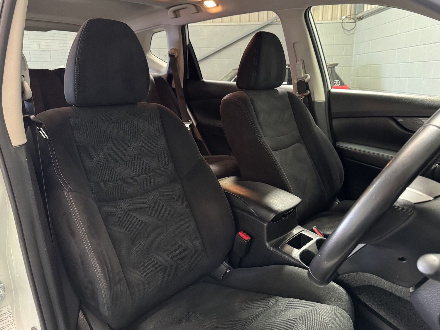 Used Nissan X-Trail 2017 for sale - 77953958: Photo 10