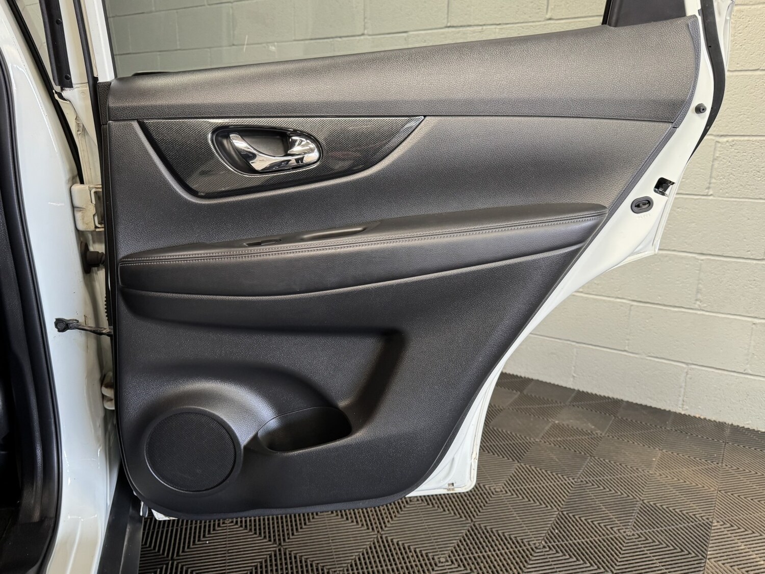 Used Nissan X-Trail 2017 for sale - 77953958: Photo 41