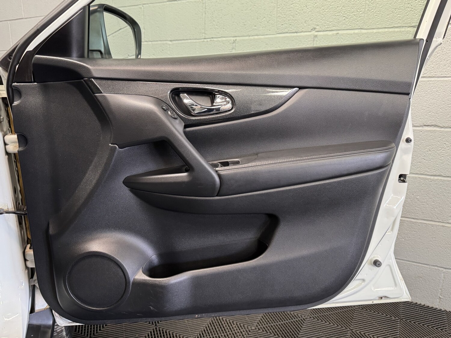 Used Nissan X-Trail 2017 for sale - 77953958: Photo 45