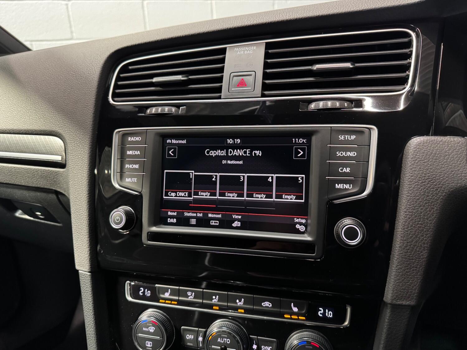 Used Volkswagen Golf 2016 for sale - 77668678: Photo 48