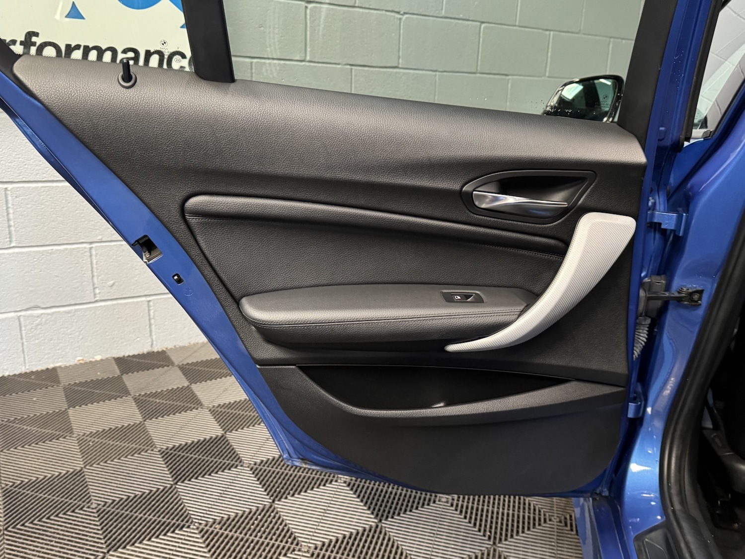 Used BMW 1 Series 2015 for sale - 76712386: Photo 33