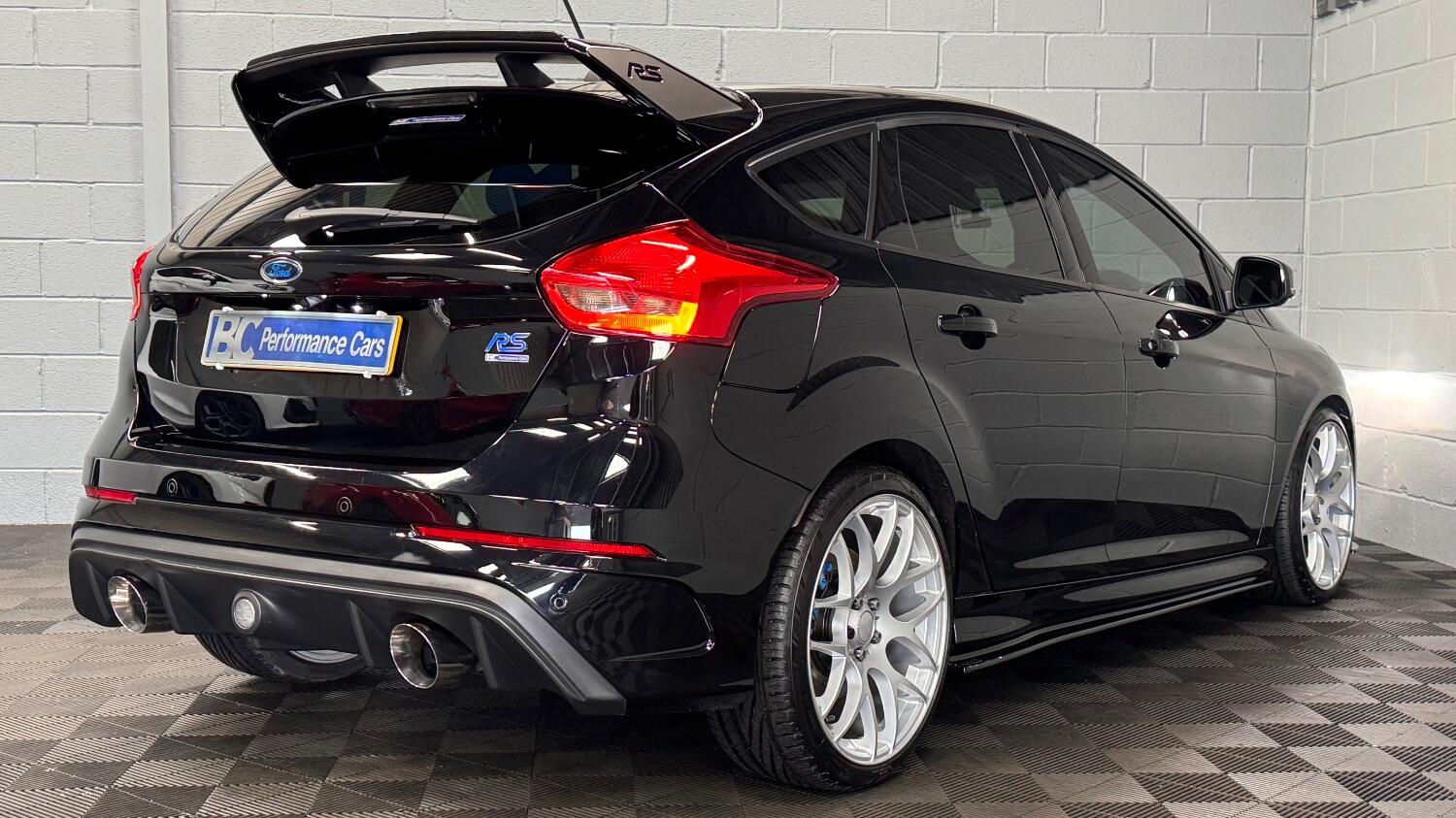 Used Ford Focus 2017 for sale - 76471231: Photo 3