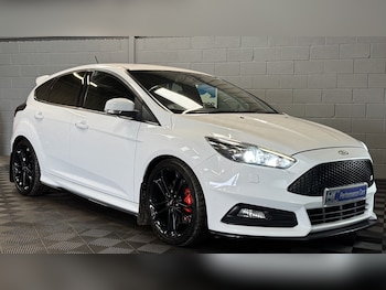 Used Ford Focus 2017 for sale - 79471149: Photo