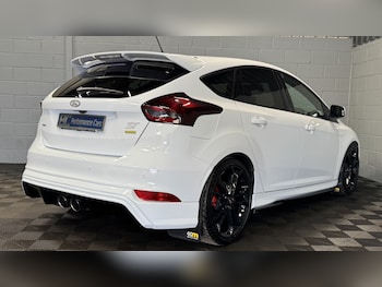 Used Ford Focus 2017 for sale - 79471149: Photo