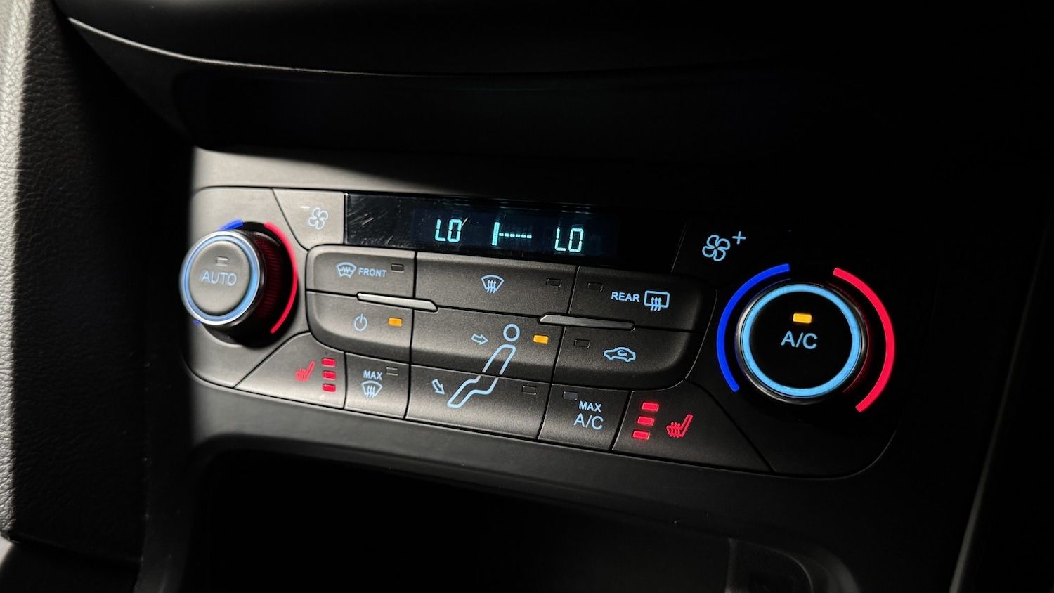 Used Ford Focus 2016 for sale - 77997297: Photo 11