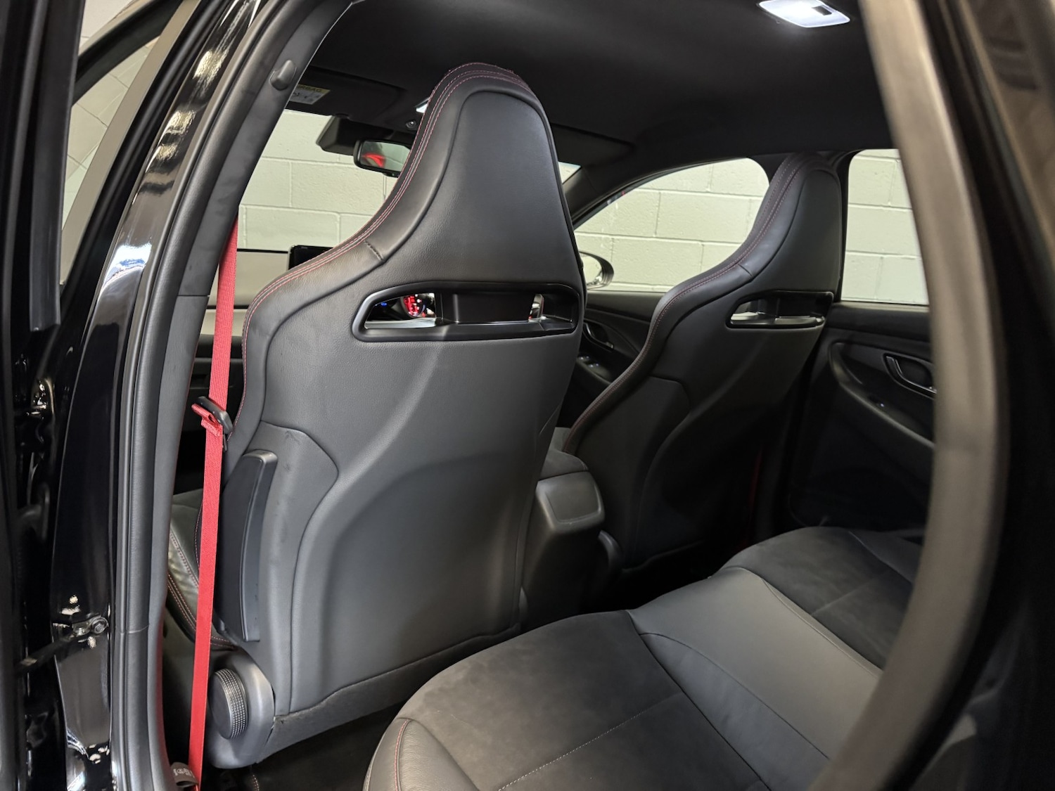 Used Hyundai i30 2022 for sale - 77107646: Photo 42