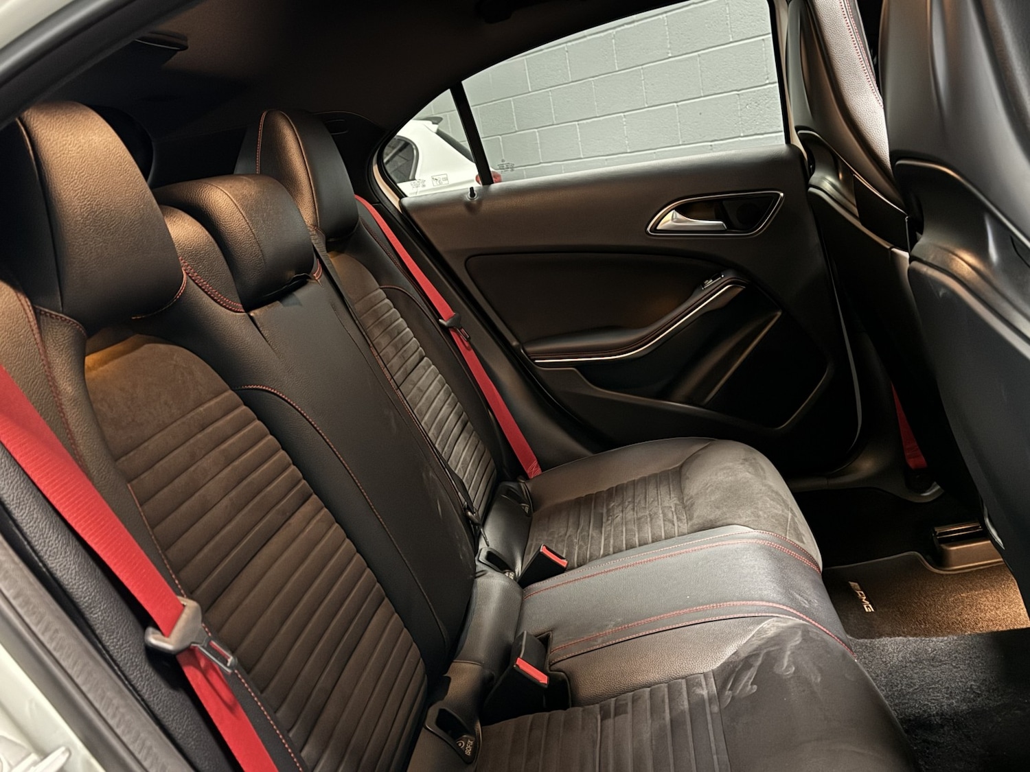 Used Mercedes-Benz A-Class 2015 for sale - 76476958: Photo 11