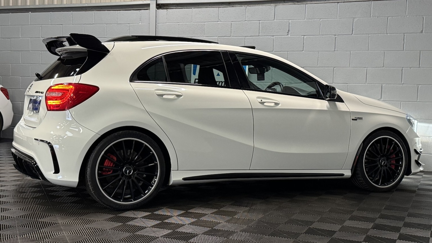 Used Mercedes-Benz A-Class 2015 for sale - 76476958: Photo 28