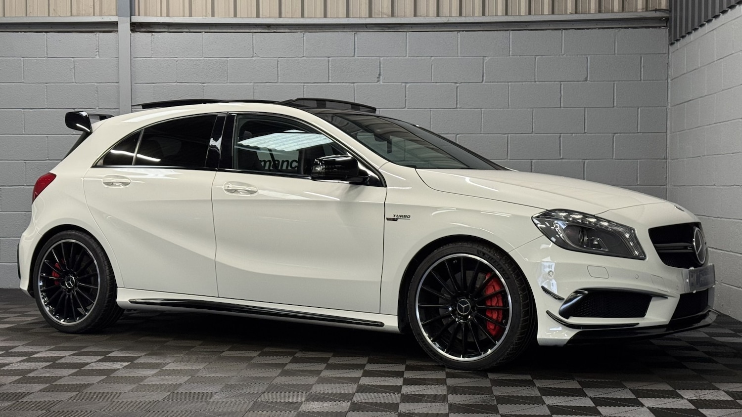 Used Mercedes-Benz A-Class 2015 for sale - 76476958: Photo 30