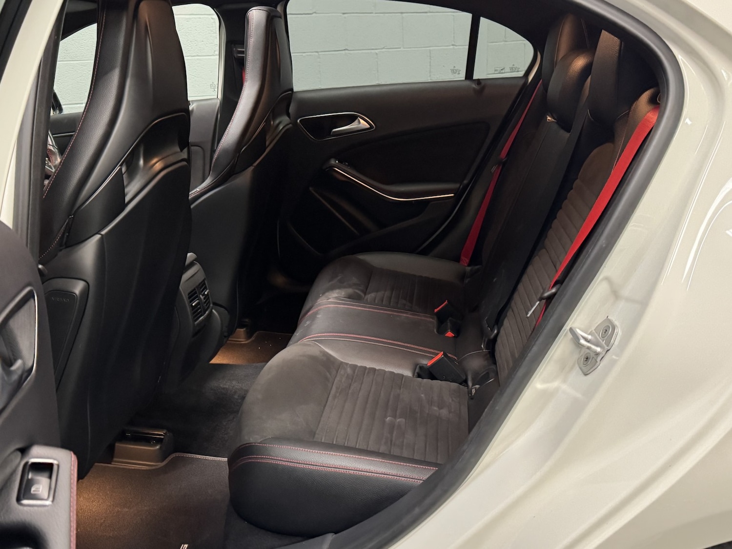 Used Mercedes-Benz A-Class 2015 for sale - 76476958: Photo 38