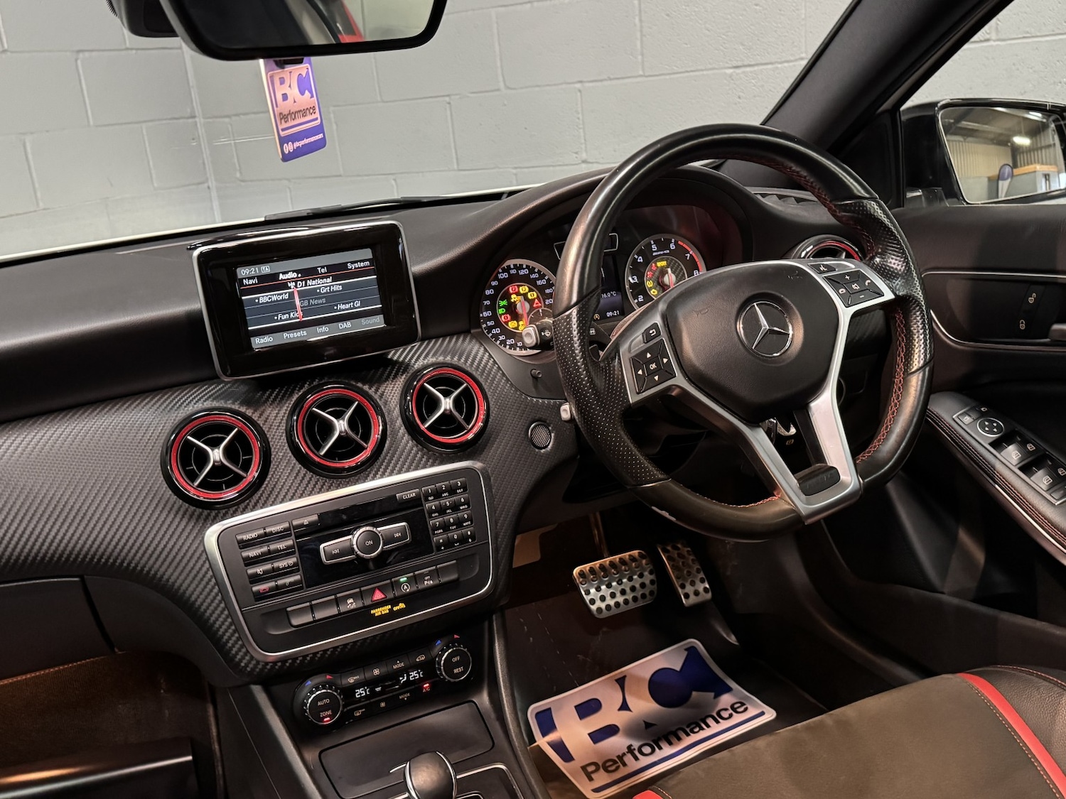 Used Mercedes-Benz A-Class 2015 for sale - 76476958: Photo 40