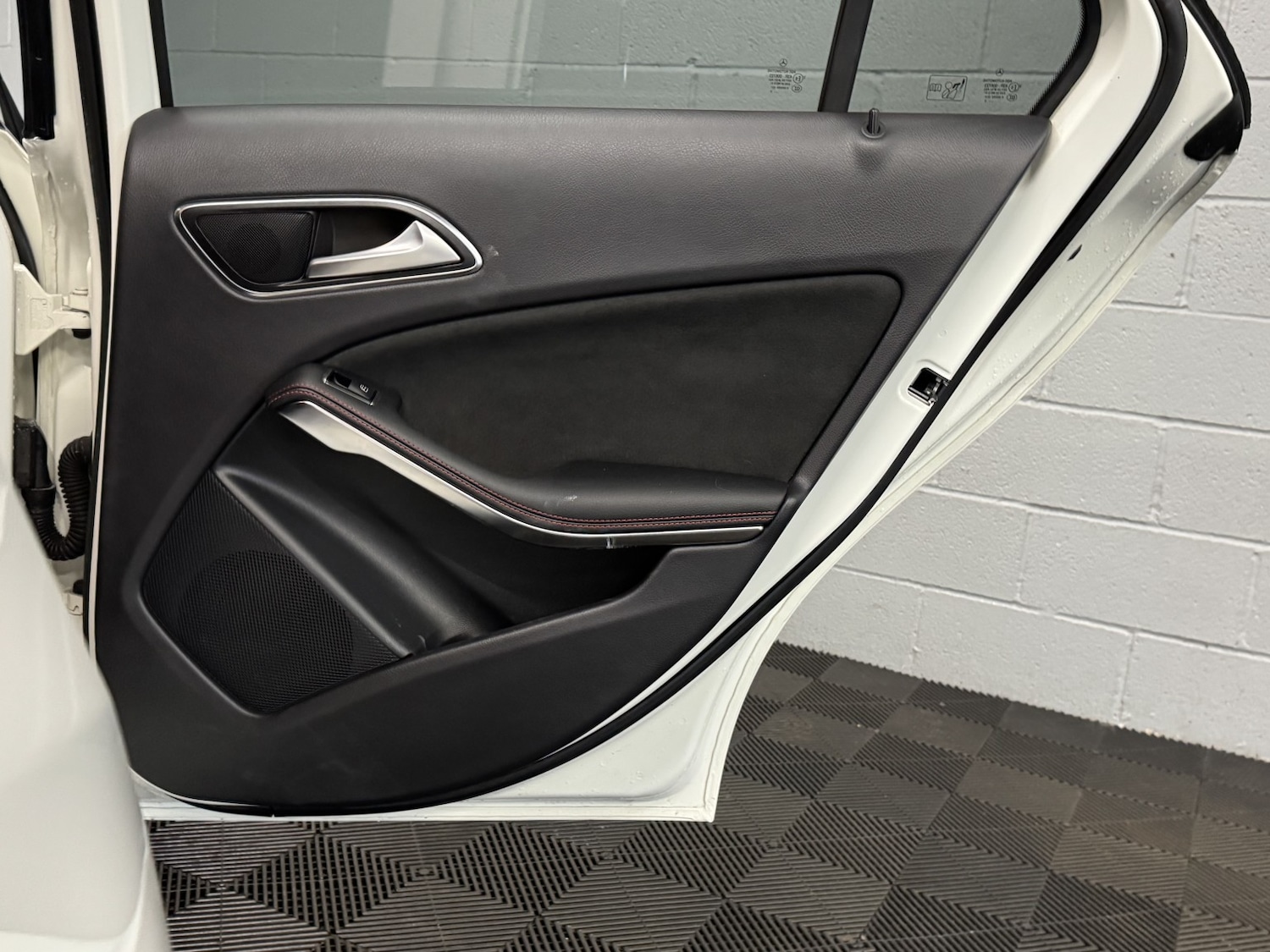 Used Mercedes-Benz A-Class 2015 for sale - 76476958: Photo 46