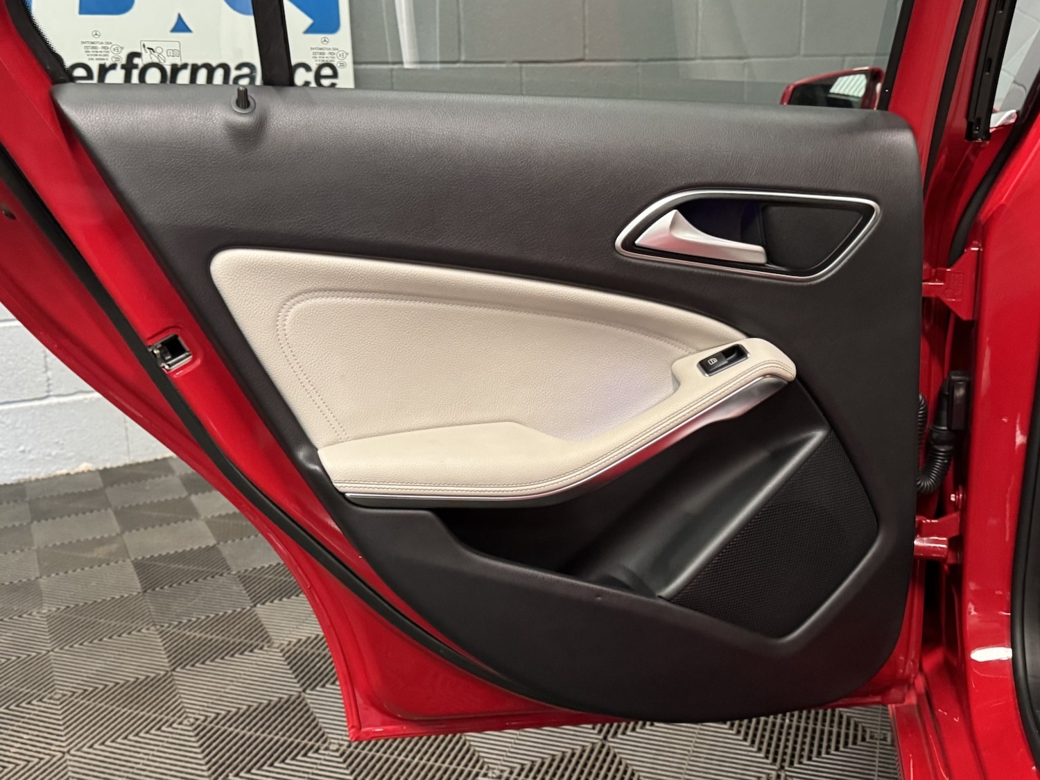 Used Mercedes-Benz A-Class 2017 for sale - 78045693: Photo 33