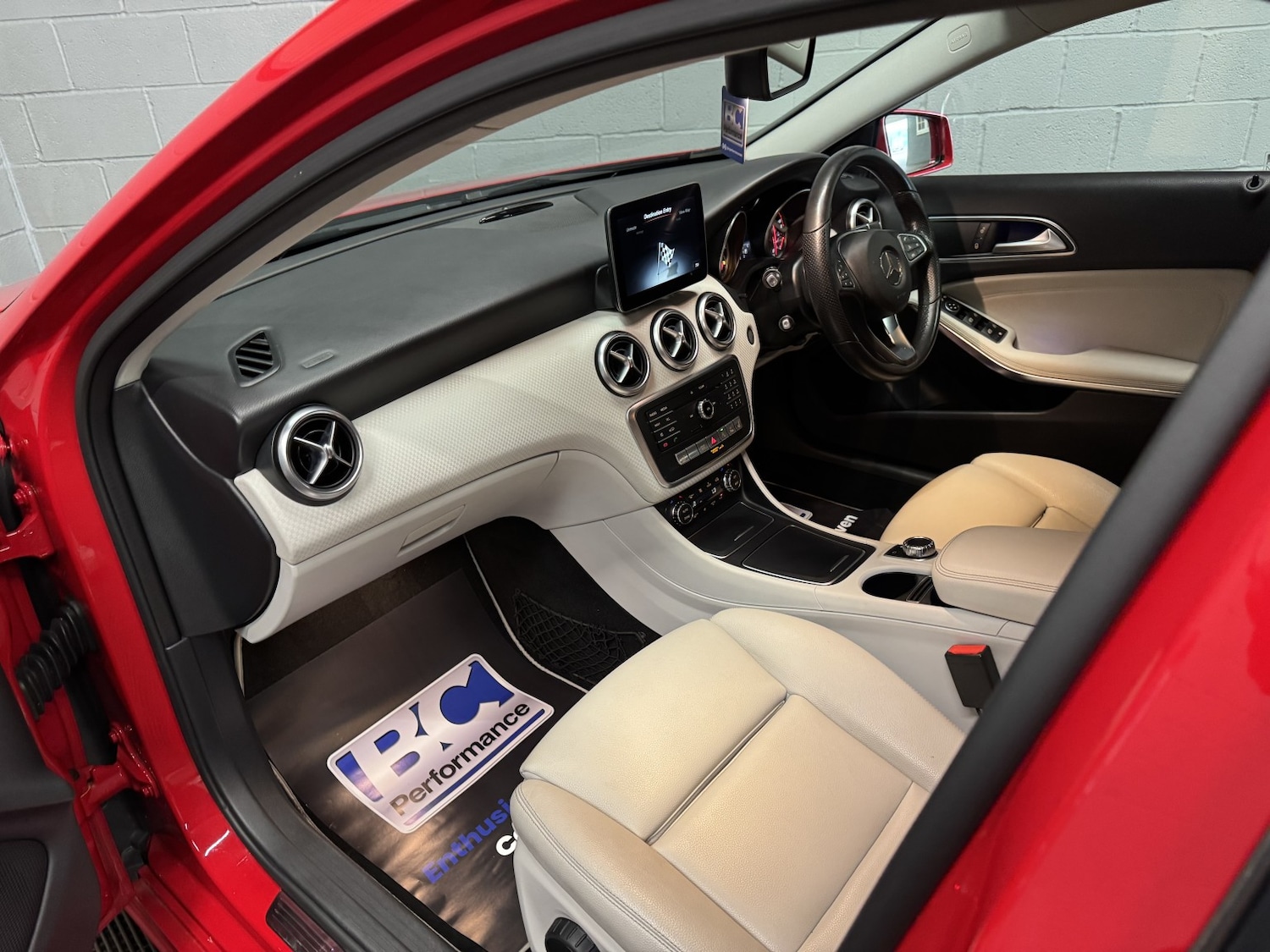 Used Mercedes-Benz A-Class 2017 for sale - 78045693: Photo 43