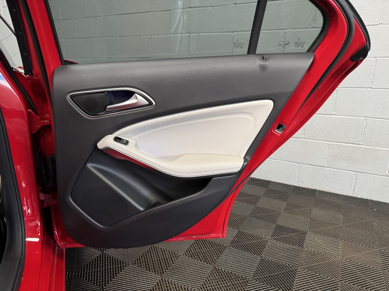 Used Mercedes-Benz A-Class 2017 for sale - 78045693: Photo 44