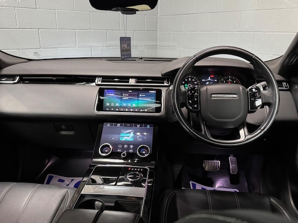 Used Land Rover Range Rover Velar 2018 for sale - 76305549: Photo 11