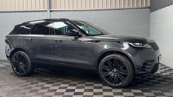 Used Land Rover Range Rover Velar 2018 for sale - 76305549: Photo 32