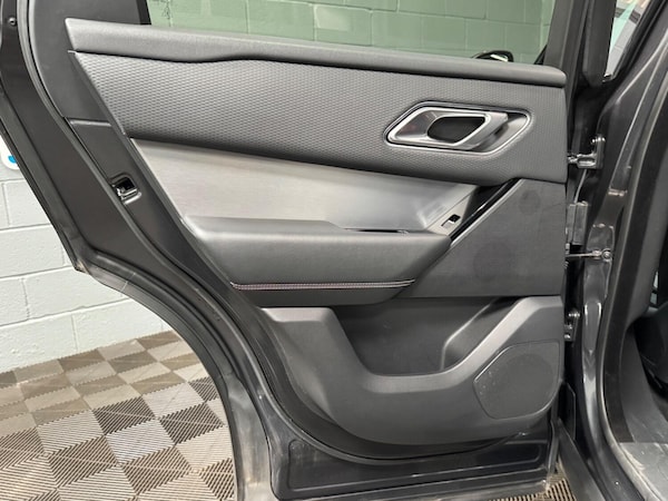 Used Land Rover Range Rover Velar 2018 for sale - 76305549: Photo 48