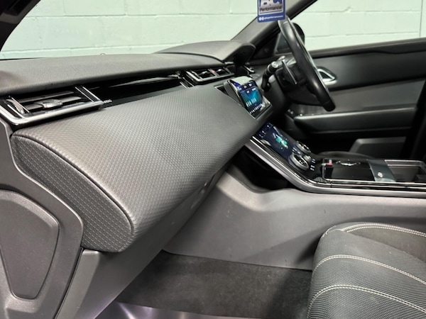 Used Land Rover Range Rover Velar 2018 for sale - 76305549: Photo 54