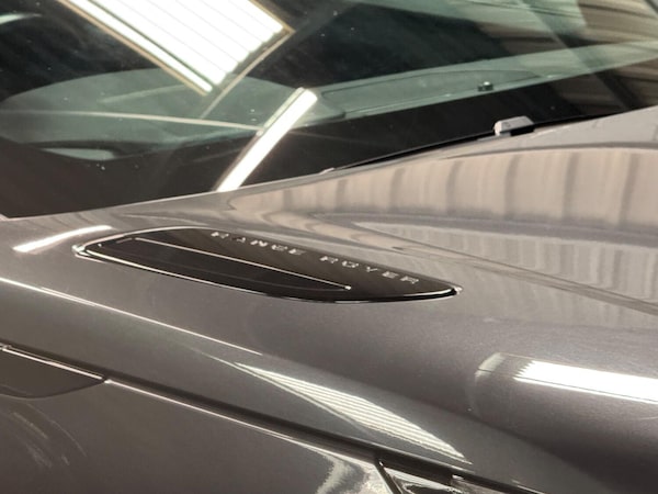 Used Land Rover Range Rover Velar 2018 for sale - 76305549: Photo 5
