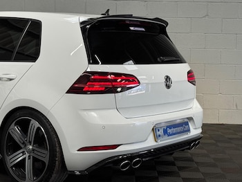 Used Volkswagen Golf 2017 for sale - 76070386: Photo
