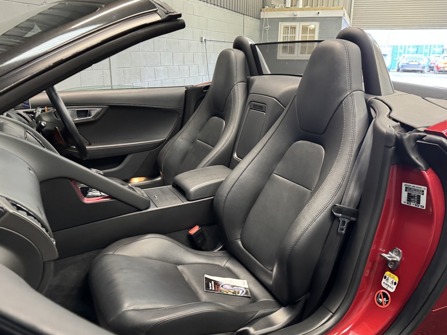 Used Jaguar F-Type 2013 for sale - 77310687: Photo 10