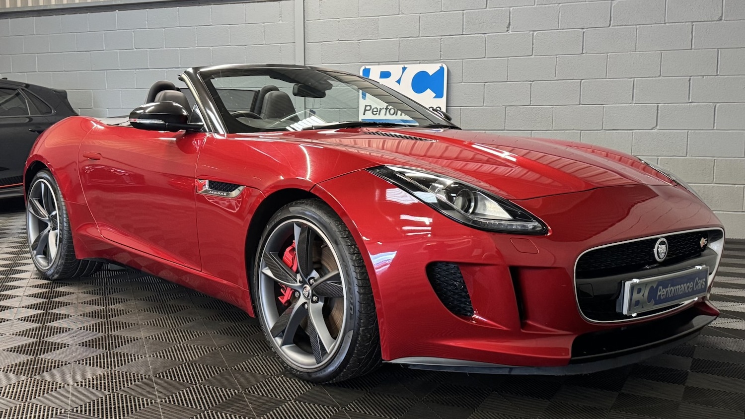 Used Jaguar F-Type 2013 for sale - 77310687: Photo 2