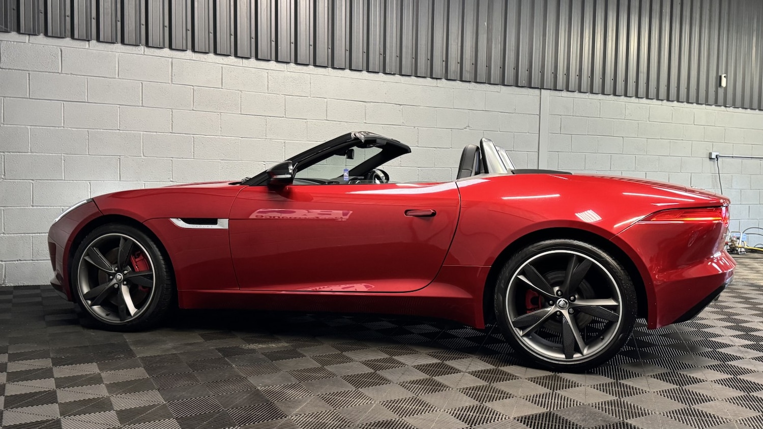 Used Jaguar F-Type 2013 for sale - 77310687: Photo 32