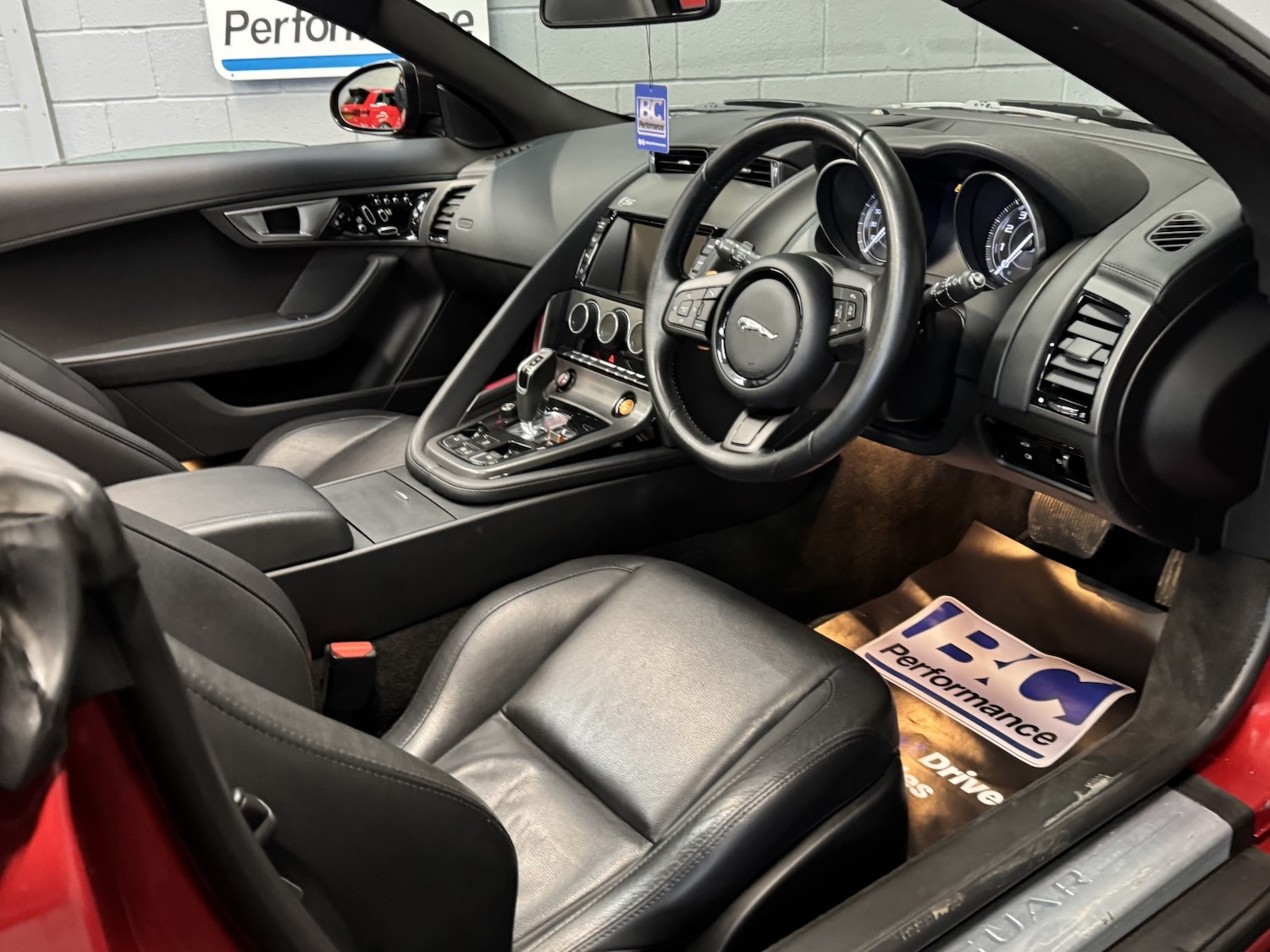 Used Jaguar F-Type 2013 for sale - 77310687: Photo 36