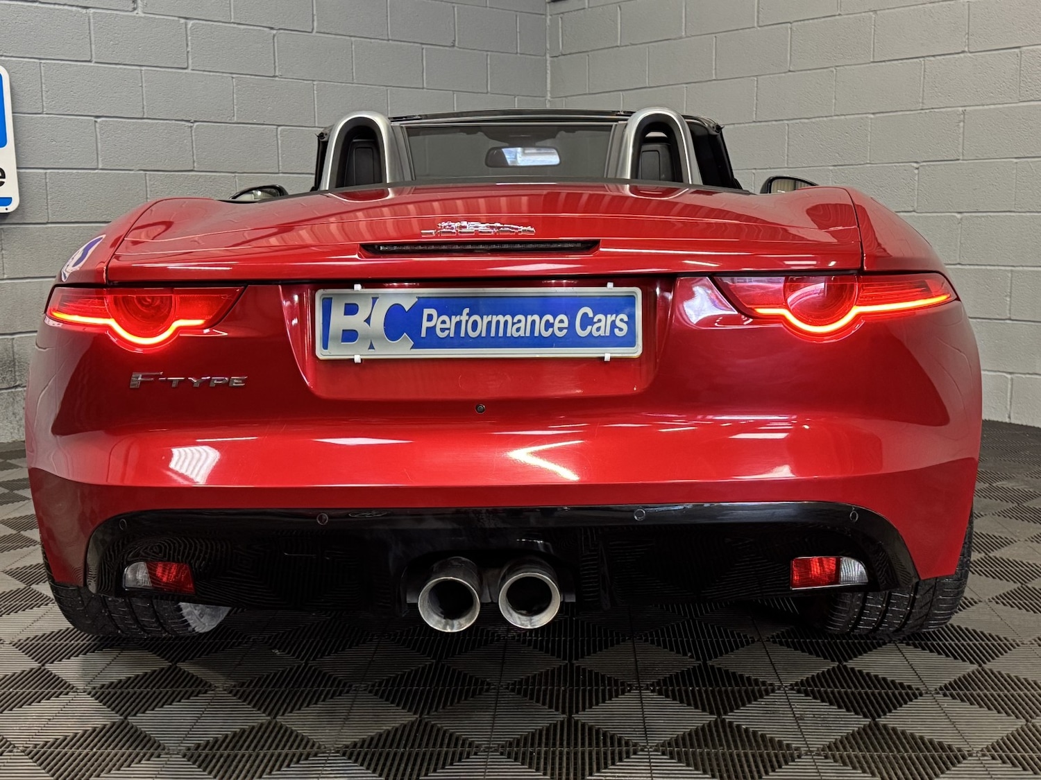 Used Jaguar F-Type 2013 for sale - 77310687: Photo 5
